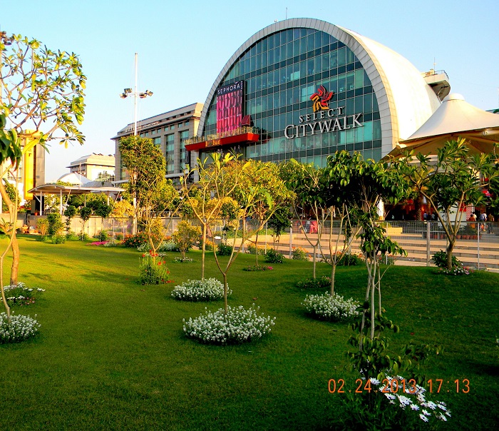 Select Citywalk New Delhi