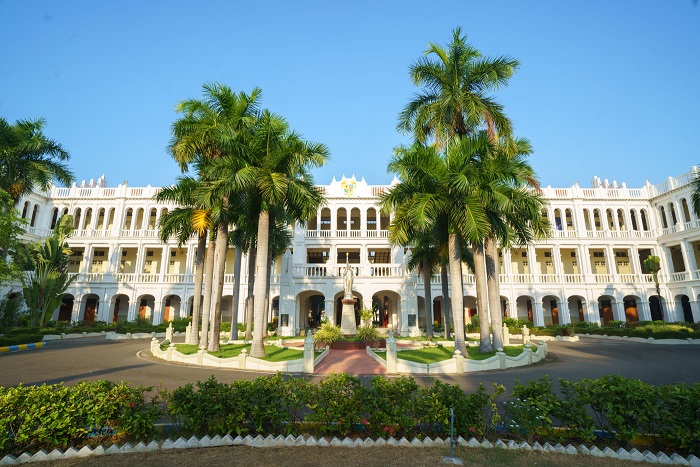 Loyola College