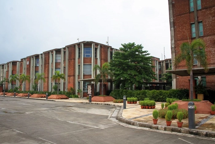 Step by Step School Panchsheel Park