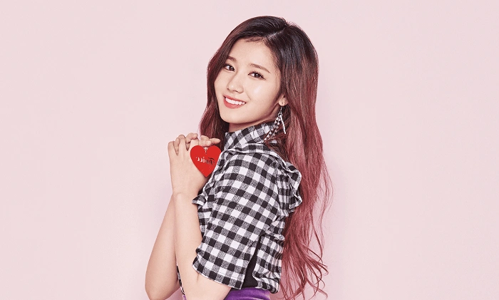 Sana – TWICE