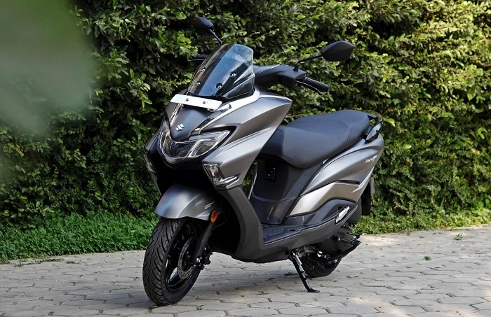 Suzuki Burgman Street 125 1