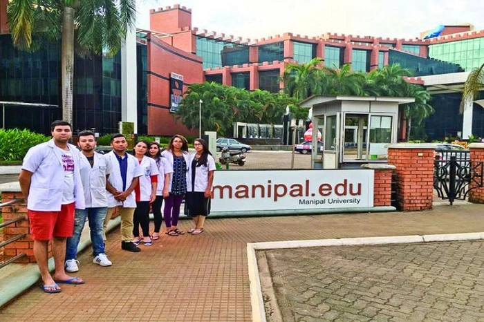 Manipal College of Nursing Manipal